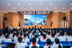 用AI守护绿水青山！联想公益行动走进黄山