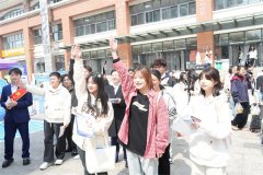 遵义医专:反诈快闪入校园 青春防线共筑牢